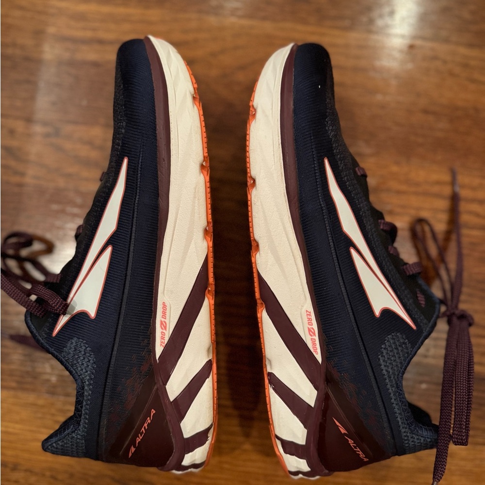 Altra Torin 4 Plush Women’s size 10